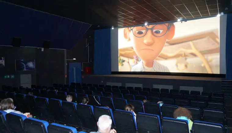 «Весенняя капель» собирает школьников в кино