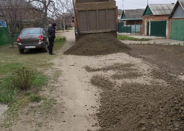 Сезон грейдирования в Кропоткине в разгаре