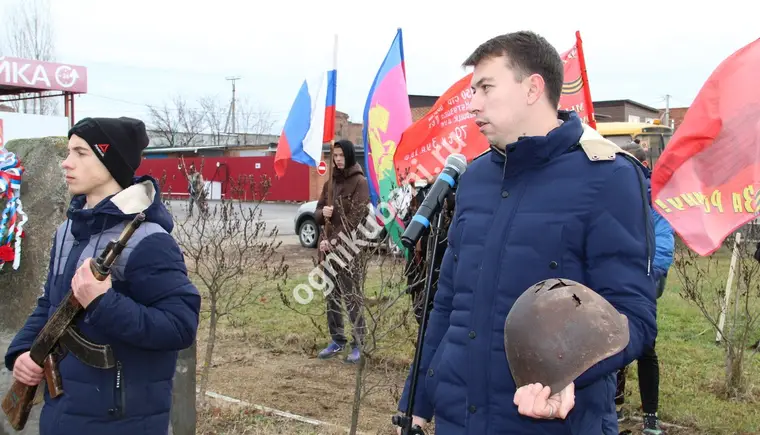 В День неизвестного солдата в Кропоткине на месте массового захоронения времен Великой Отечественной войны заложена новая аллея