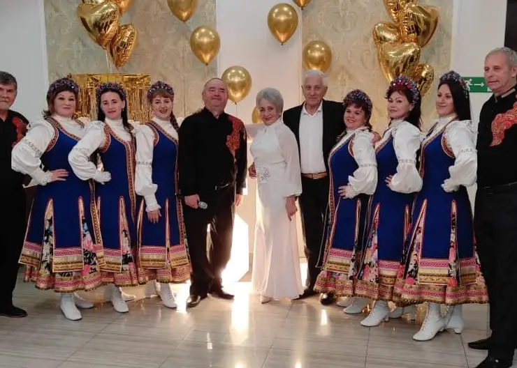 Супруги Николай и Татьяна Воробьевы из станицы Кавказской отметили золотую свадьбу