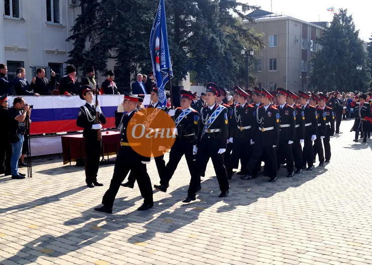 Кропоткинские кадеты приняли участие в параде Кубанского казачьего войска