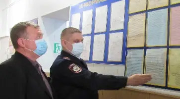 В Кавказском районе полицейские и общественники провели акцию по популяризации государственных услуг