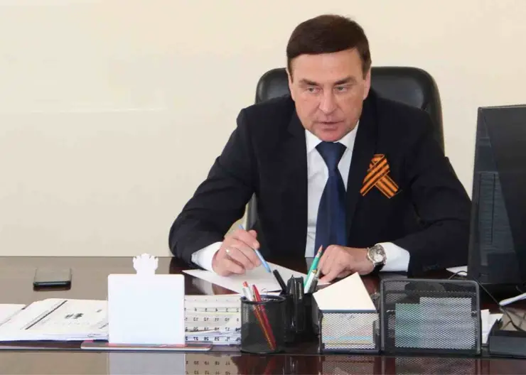 Глава Кавказского района Виталий Очкаласов провел прием граждан