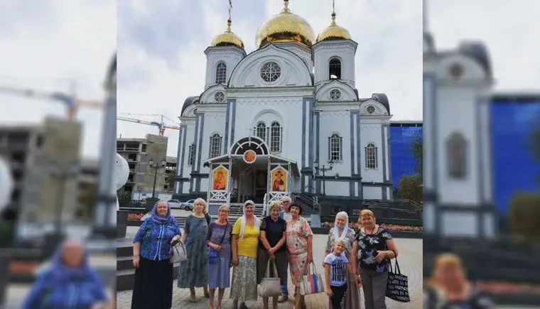 Паломническая группа Покровского собора г.Кропоткина посетила храмы Краснодара