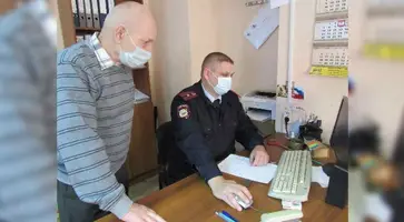 В Кавказском районе полицейские и общественники провели акцию по популяризации государственных услуг