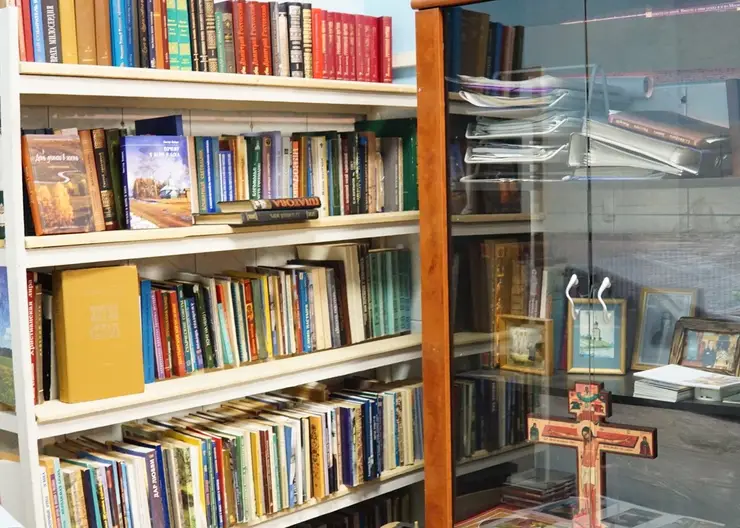 В духовной библиотеке Свято-Никольского храма станицы Кавказской откроется читальный зал
