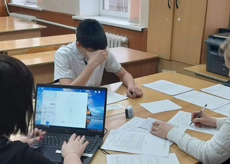 Девятиклассники Кавказского района прошли собеседование по русскому языку