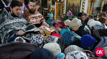 Таинство Елеосвящения (соборование) было совершено 19 марта в Покровском соборе