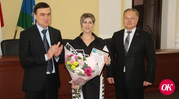 В преддверии Дня матери многодетных мам, и женщин, чьи сыновья участвуют в специальной военной операции, чествовали в администрации Кавказского района