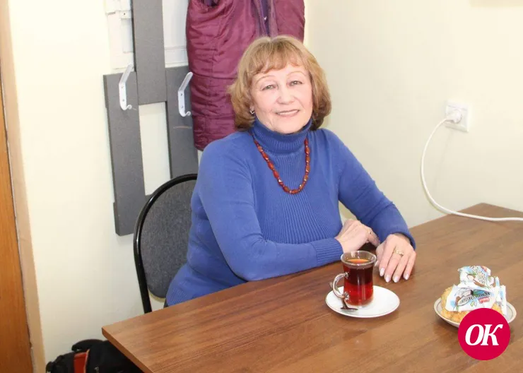 Елена Рагузина из станицы Кавказской накануне Пасхи засучивает рукава и печет дома пасхальные куличи