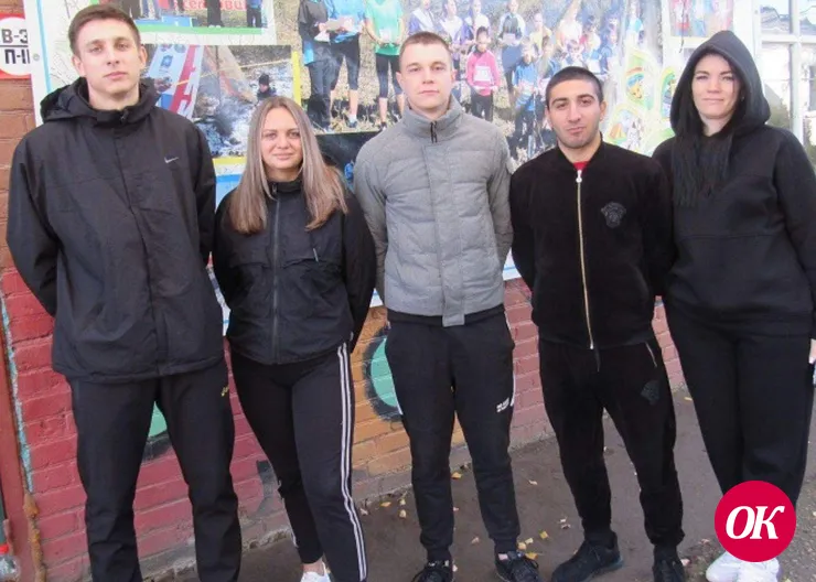 Полицейские Кавказского района и общественники приняли участие в спортивных соревнованиях на скалодроме
