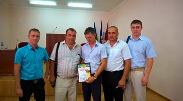 http://www.ognikuban.tw1.ru/wp-content/uploads/2016/09/01472717312_molodye-deputaty-novokubansk
