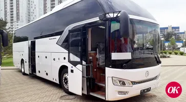 Музыкальная школа №1 Кропоткина получила новый автобус от губернатора