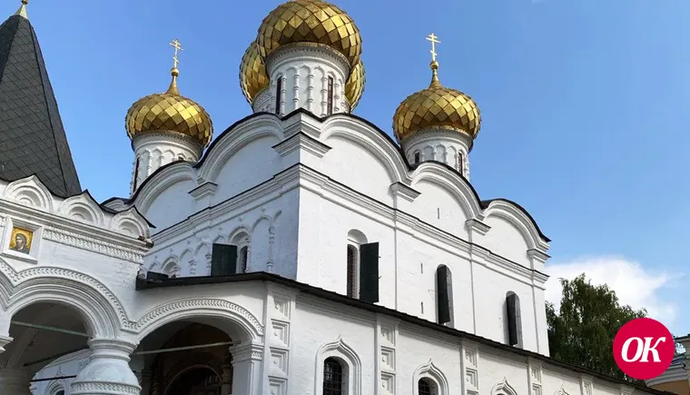 Белые березы, золотые купола…