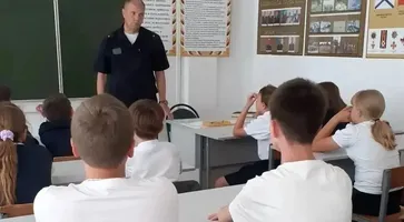 ДЕДОВ в школах беседы