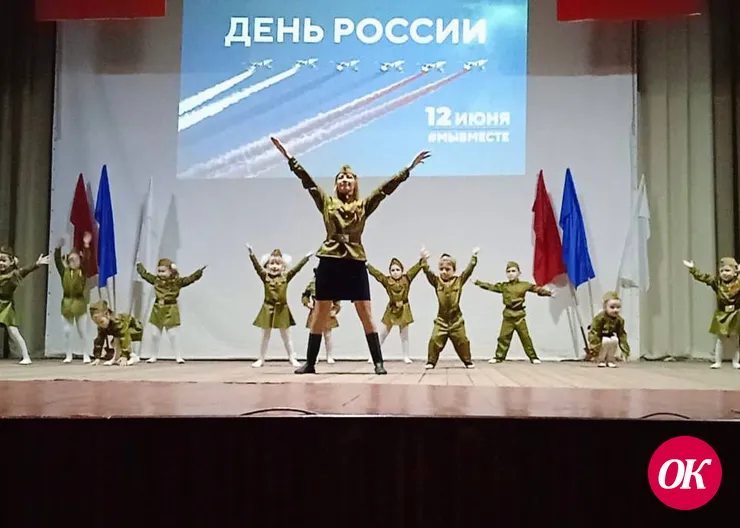 Марина Ибрагимова полгода обучает танцам самых юных жителей в Доме культуры поселка имени М. Горького