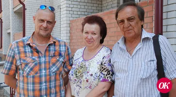 Строители
