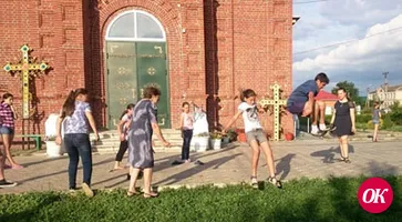 Районный блокнот: 2017г., август, №1 (Игры при храме; Мамы учатся; Парк и вода; Тимуровцы взялись за дело; Для Первого канала: в кадре — сельский врач)