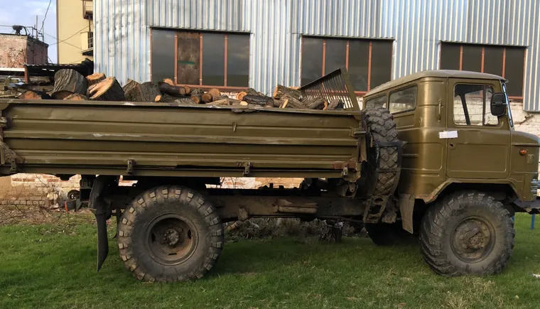 грузовик