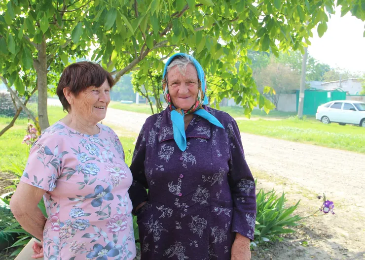 Жители улицы Набережной в станице Кавказской возродили традицию встречать праздники вместе