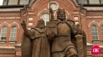 В Свято-Покровском соборе города Кропоткина колокольным звоном отметили День Крещения Руси