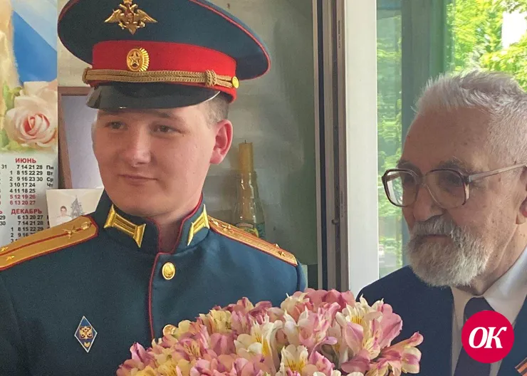 Песни о Победе играли 9 мая во дворах ветеранов Великой Отечественной войны в Кропоткине
