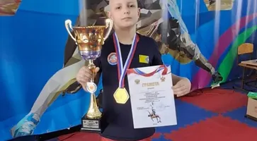 Юный Даниил Карев из Кропоткина делает немалые успехи в вольной борьбе
