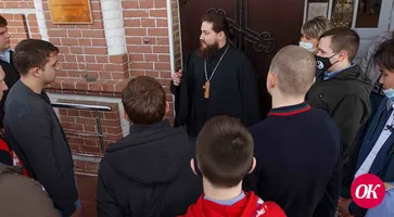 Священнослужители Покровского собора встретились со студенческой молодежью