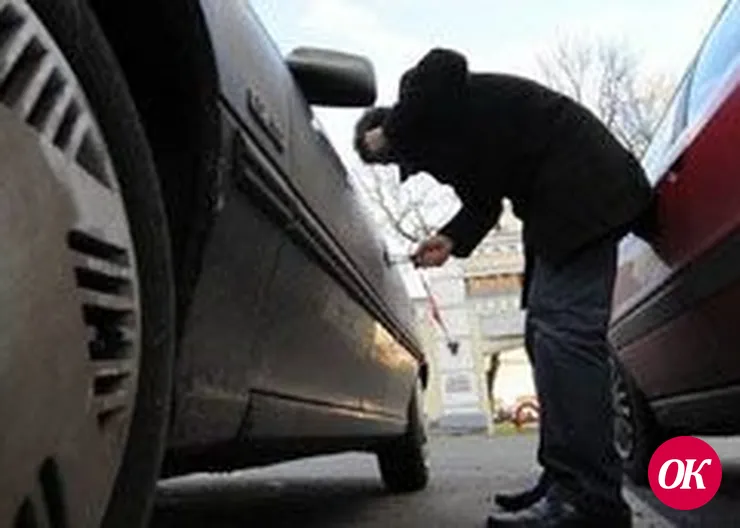 Угонщика спугнули очевидцы преступления