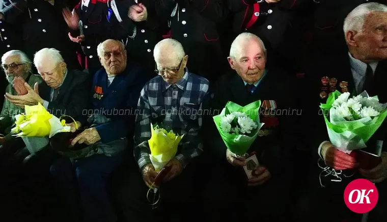 Мужчины Кавказского района принимали поздравления с Днем защитника Отечества