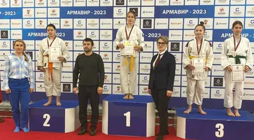 https://ognikubani.ru/wp-content/uploads/2023/03/photo_5269354045724805028_y_1