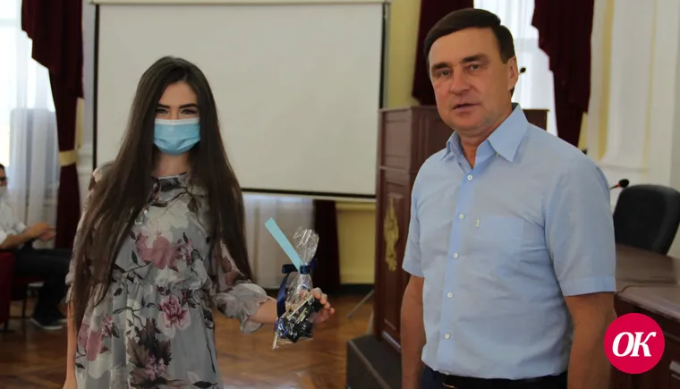Граждане категории дети-сироты в Кавказском районе получили собственное жилье