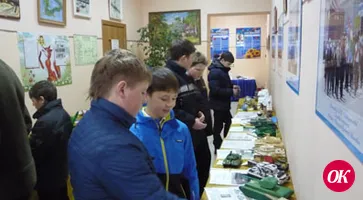 Районный блокнот: 2017г., март, №1 (Смотр… военных конструкторов; К защите Родины готовы; Когда поют подростки )