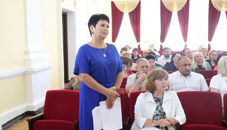 Лето обсуждают, лето контролируют