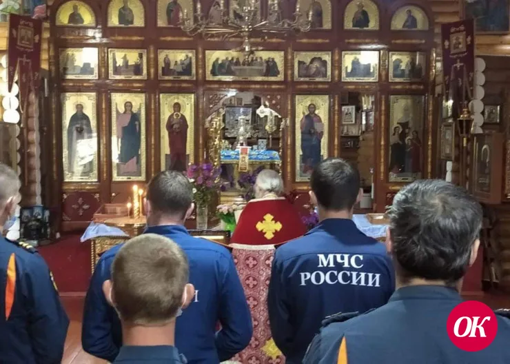 17 сентября православные отмечают праздник иконы Божьей Матери «Неопалимая Купина»