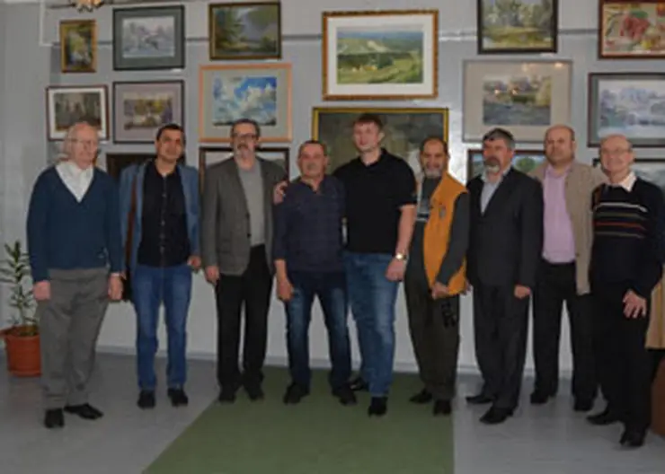 http://www.ognikuban.tw1.ru/wp-content/uploads/2017/03/ivan_botvinco157_
