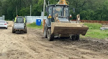 photo_5274031243635321758_y