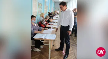Глава Кавказского района Виталий Очкаласов проголосовал в первый избирательный день