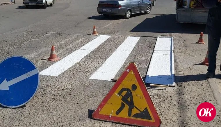 В городе Кропоткине обновляют дорожную разметку
