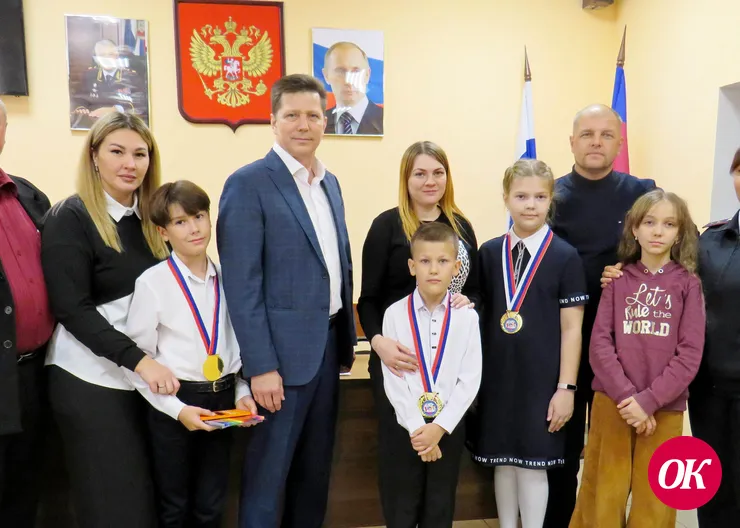 Дети рисовали служебные будни своих родителей, избравших профессию служителей закона