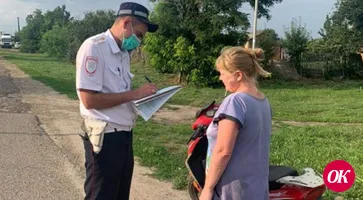 Дорожные полицейские проводят разъяснительные беседы с владельцами мототранспорта