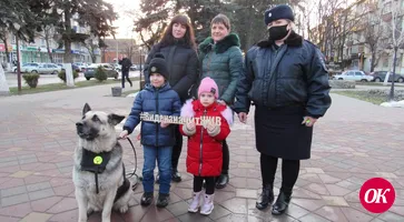 Полицейские предложили владельцам собак обезопасить себя и животных во время вечерней прогулки