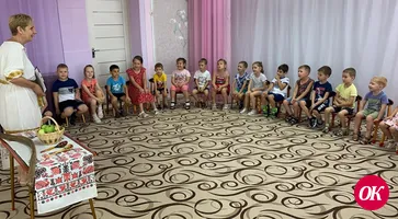 Сотрудники краеведческого музея г.Кропоткина с выездным интерактивным занятием «Август Спасами богат» побывали в ДОУ №3