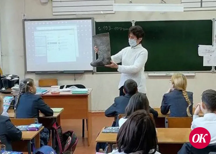 В станице Темижбекской учеников начальной школы познакомили с историей появления валенок