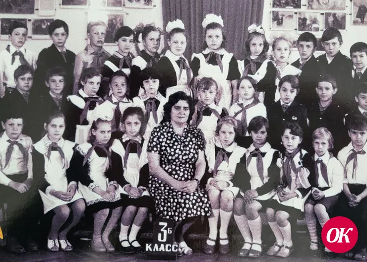 Школьный выпуск конца 80-х: комсомольцы, футбол и «Бурда-моден»