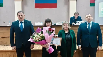 photo_5213334581124654699_y