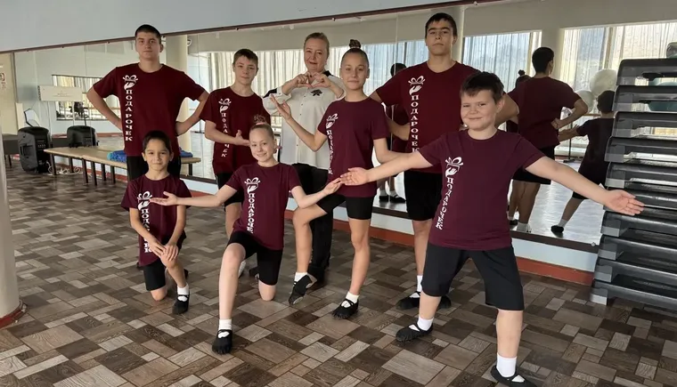 photo_5249255183626210128_y