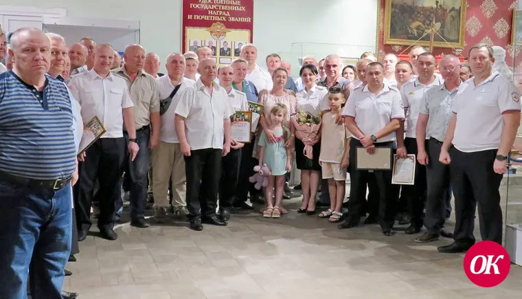 В Кавказском районе сотрудников ГАИ поздравили с профессиональным праздником