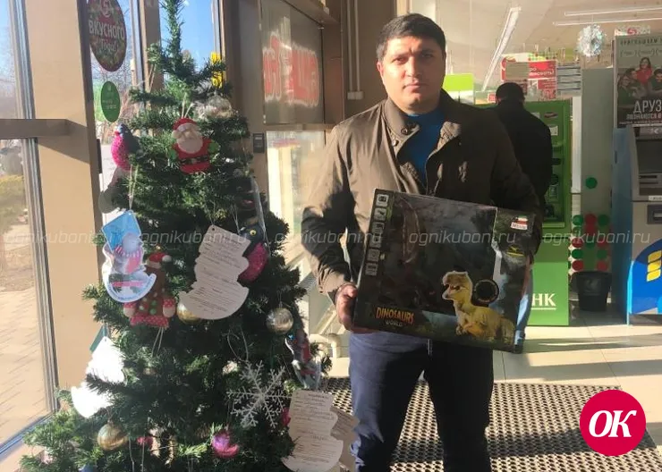 Молодые депутаты спешат к «Елке желаний»
