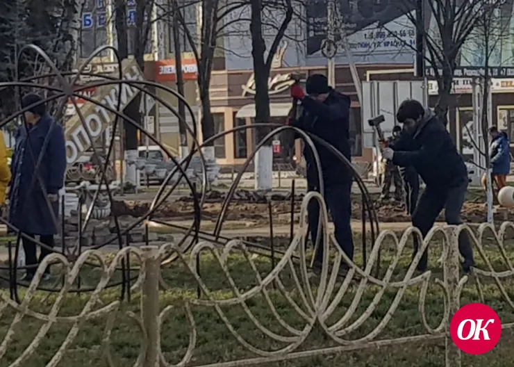 На центральной улице Кропоткина появятся новые светящиеся арт-объекты